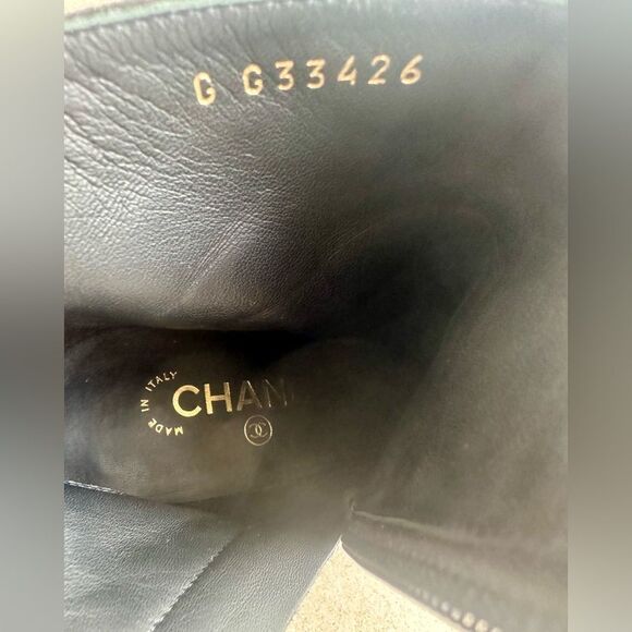 Chanel 2018 Pearl Embellished Suade Cap Toe Ankle Booties Size 36.5 - Picture 2 of 14